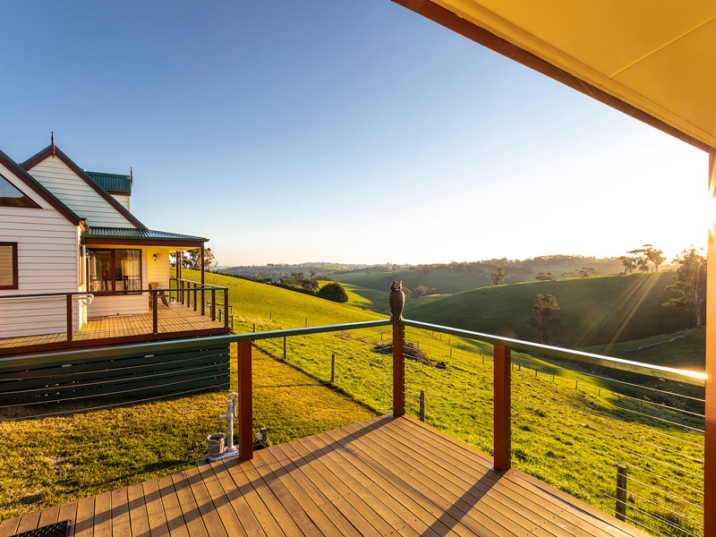 Maple Ridge Cottages  – a place of peace &&nbsp;tranquility